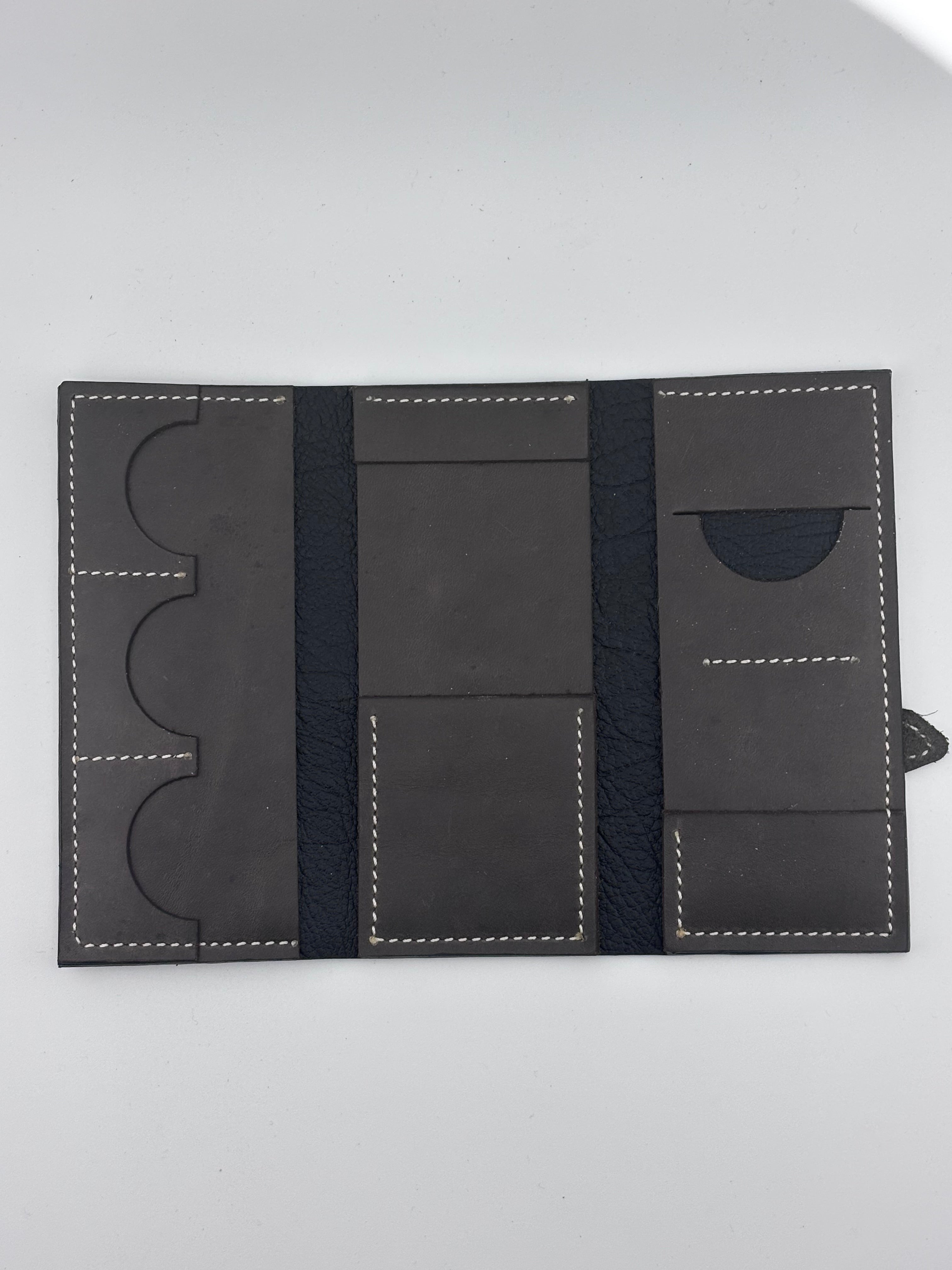 Artisanal Handmade Leather Dart Storage - The Marksman